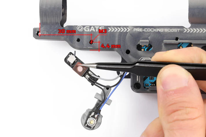 Magazine and Bolt-catch sensor with single
connector for TITAN II rev.2